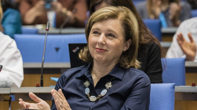 ČR bude muset jít s&nbsp;kůží na trh a&nbsp;říct, jak to myslí s&nbsp;právním státem, říká k&nbsp;nadcházejícímu předsednictví Jourová