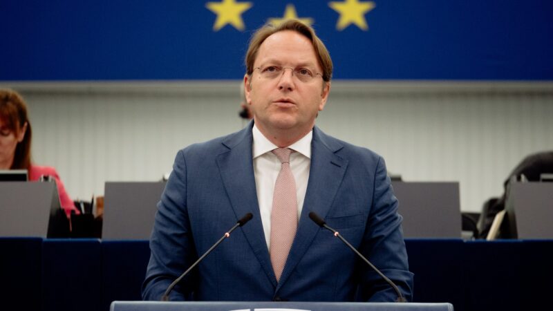 Evropská komise: Platby pro Palestince nejsou nyní v&nbsp;plánu, finanční pomoc projde kontrolou