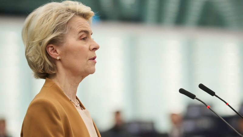 Chci být zase šéfkou komise, řekne von der Leyenová. Zvolení nemá jisté, odpor roste