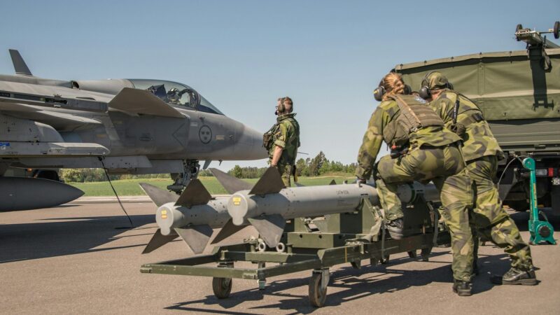 Dánsko, Nizozemsko i&nbsp;Švédsko přispějí na americké zbraně pro Ukrajinu