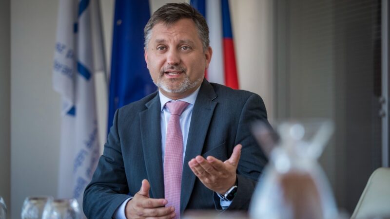 V Bruselu měli pocit, že s&nbsp;byznysem se nemají bavit. Návrat výroby a&nbsp;omezení regulací budou tématem voleb, říká Rafaj