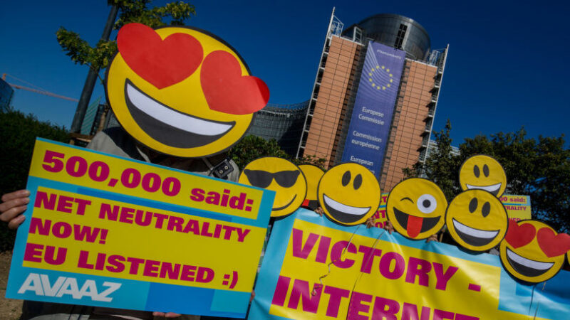 Odborníci chválí evropské řešení síťové neutrality