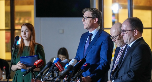 Česko se zdrží při hlasování o&nbsp;paktu o&nbsp;migraci a&nbsp;azylu EU