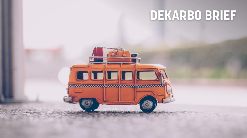 Dekarbo brief: Přijel omnibus. Méně pravidel, více nejistoty