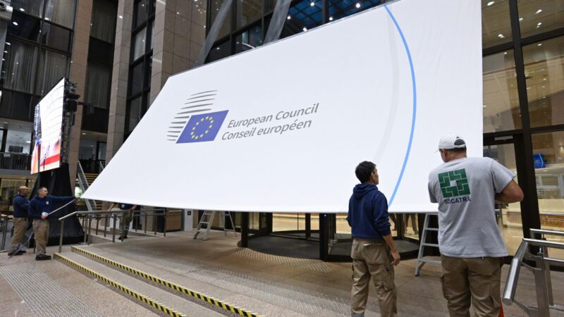 Češi a&nbsp;spol. přesvědčují v&nbsp;Bruselu zbytek EU, aby přitvrdili v&nbsp;migrační politice