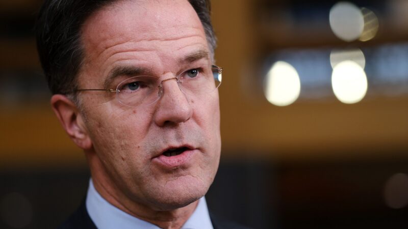 Rutte: Rušení GPS signálu je součástí ruské hybridní kampaně. NATO se tomu snaží zabránit