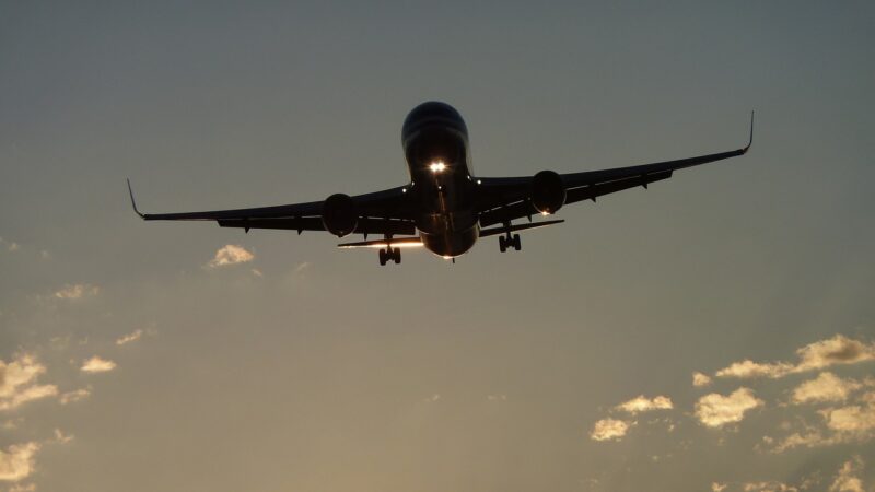 Evropská komise chce zdanit letecká paliva