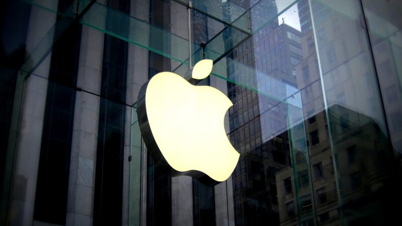 Komise vyzvala firmu Apple, aby přestala blokovat služby na území EU