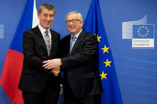 Na slovíčko s&nbsp;šéfem Komise: Babiš probral s&nbsp;Junckerem migraci, fondy i&nbsp;euro