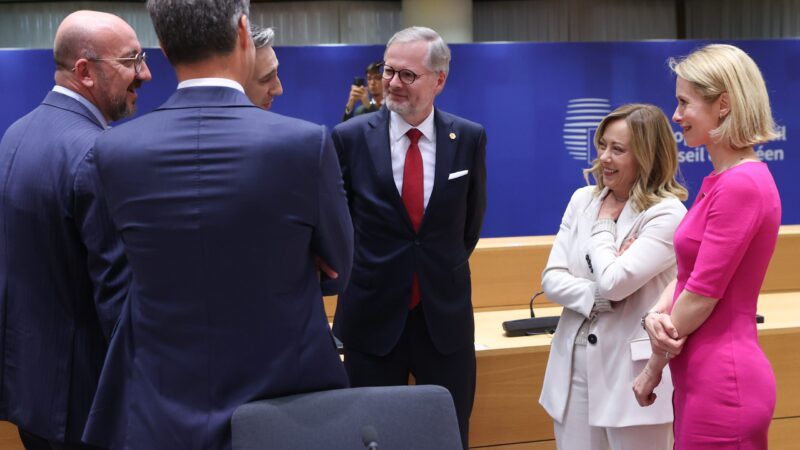 Lídři se na klíčových postech v&nbsp;EU zatím nedohodli. O&nbsp;větší vliv si říkají lidovci