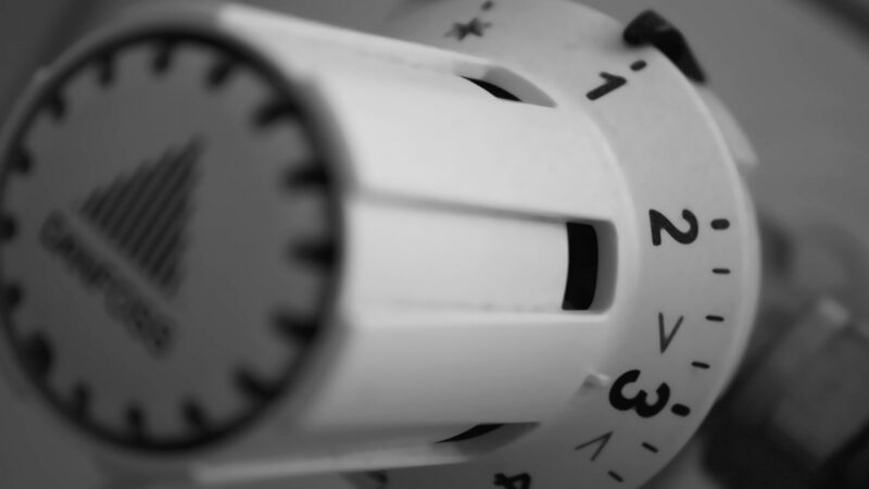 Jak na zimu bez ruského plynu? Komise navrhuje omezení spotřeby, mohlo by být i&nbsp;povinné 