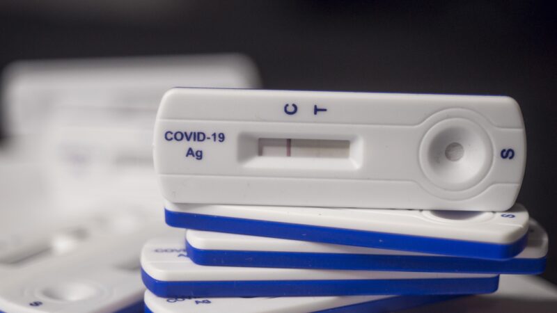 Země EU se bojí čínských turistů s&nbsp;covidem, Peking a&nbsp;Brusel jsou na hraně sporu