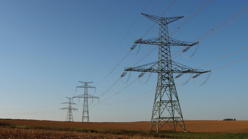 Po naftě i&nbsp;elektřina a&nbsp;plyn. Maďarsko zvažuje zastavit jejich vývoz na Ukrajinu kvůli ropě