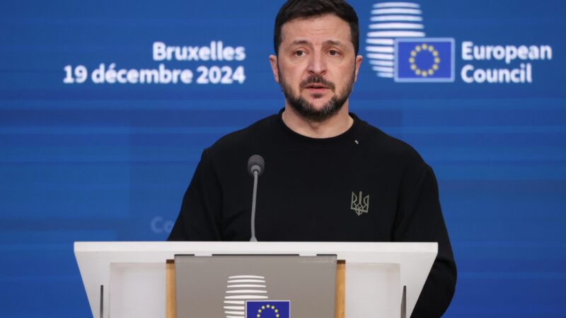 Zelenskyj: Putin je šílený. Ukrajina potřebuje bezpečnostní záruky