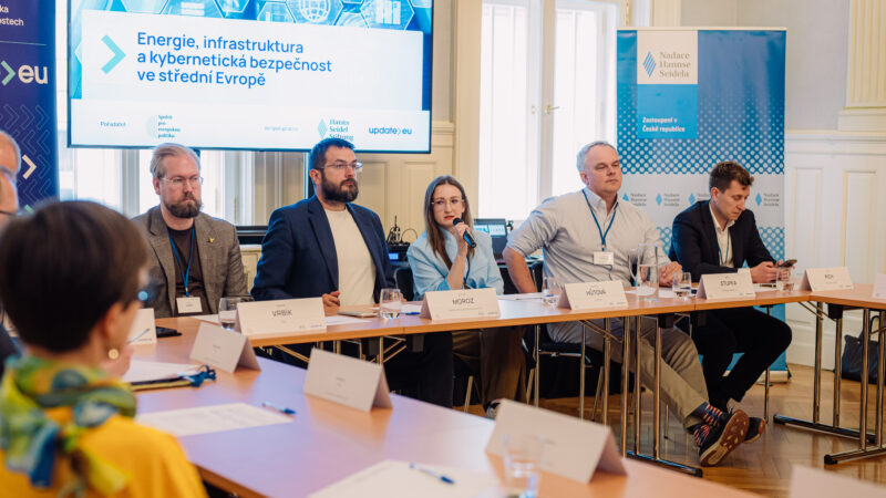 Nové směrnice EU mají posílit ochranu kritické infrastruktury. Bez expertů to ale nepůjde
