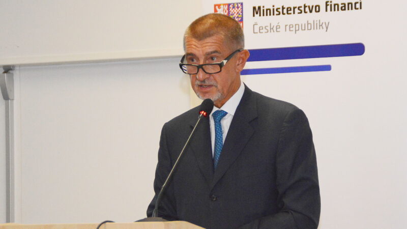 Babiš: Máme nepřátele. NATO by mělo být útočnou organizací