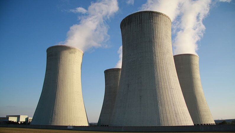 Česko požádalo Komisi o&nbsp;zelenou pro dostavbu Dukovan