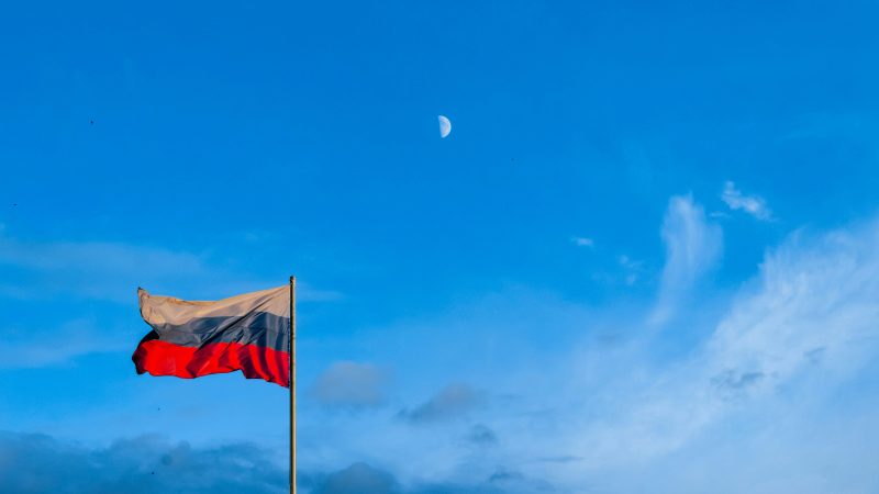 Politico: Evropa řeší, kdo by ji mohl zastupovat v&nbsp;přímých jednáních s&nbsp;Putinem