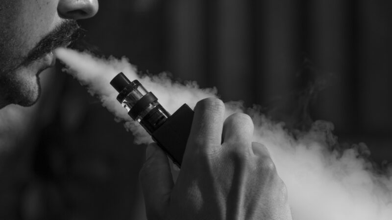 Britský přístup k&nbsp;e-cigaretám načrtává cestu, kterou by se mohla vydat i&nbsp;EU