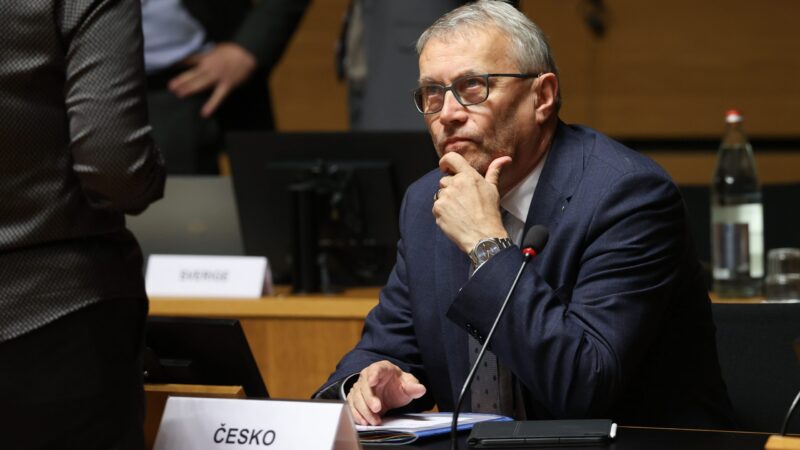 Ministr Dvořák chce, aby bylo výročí vstupu ČR do EU významným dnem