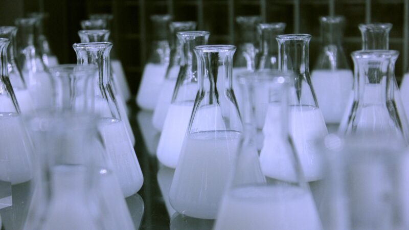 Role pobídek ve farmaceutickém výzkumu a&nbsp;vývoji