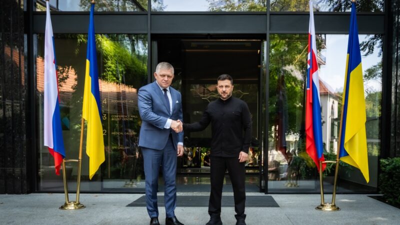 Fico: Slovensko má právo odebírat ruskou ropu, von der Leyen souhlasí