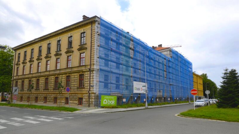 Z evropských peněz se v&nbsp;Hradci Králové opravují kasárny, další projekty jsou v&nbsp;hledáčku