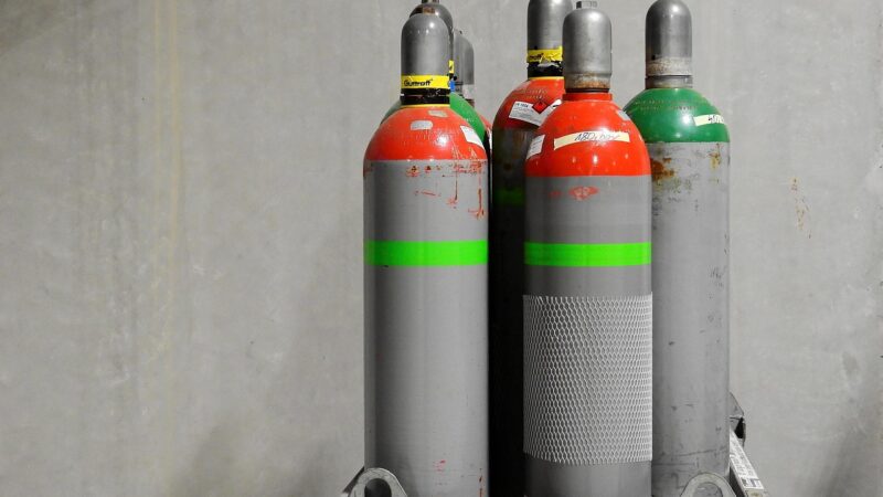 EU zavádí až 118% cla na čínské tlakové lahve, chce zastavit dumping