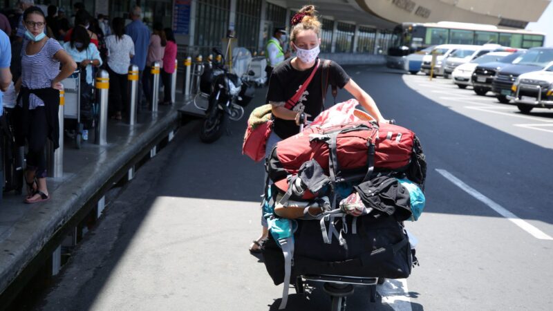 Komise proplatila Česku 75 procent nákladů za jarní repatriační lety v&nbsp;první vlně koronavirové pandemie