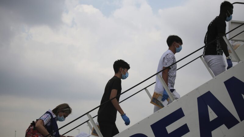 Nezletilé migranty z Řecka přijalo i&nbsp;Finsko a&nbsp;Portugalsko