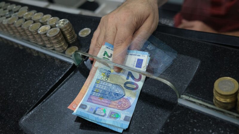 Česko zůstává v&nbsp;rámci EU čistým příjemcem. Loni získalo z&nbsp;unijní kasy o&nbsp;85,7 miliard korun více než odvedlo