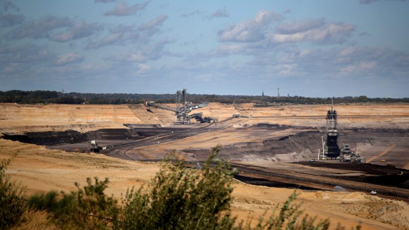 Potvrzeno. Česko zažaluje Polsko kvůli dolu Turów