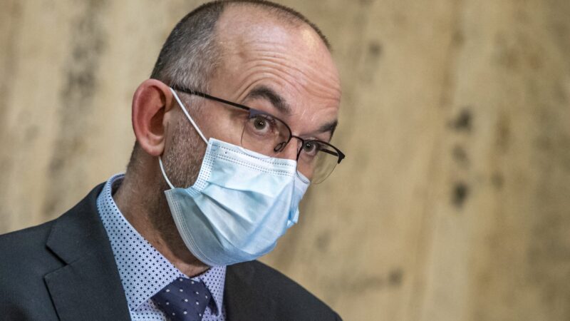 Blatný: Vakcína pro použití v&nbsp;Unii by mohla být schválena 29. prosince