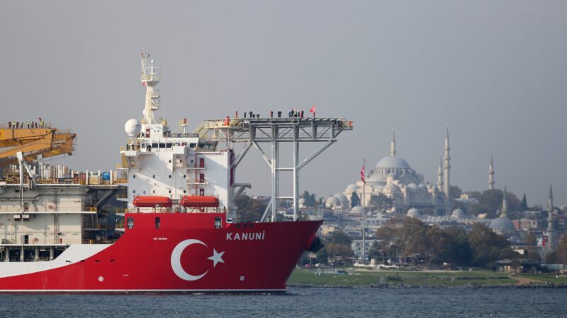 Evropský parlament vyzval k uvalení dalších sankcí proti Turecku