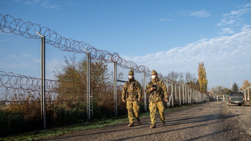 Maďarské tranzitní zóny pro běžence byly protiprávní, rozhodl unijní soud