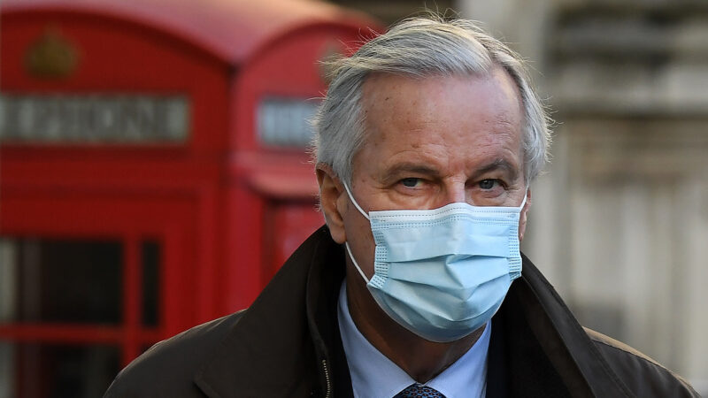 Jednání EU a&nbsp;Británie se chýlí ke konci. Podle Barniera je jejich výsledek stále nejasný