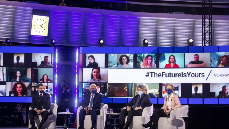 Jakou budoucnost chtějí pro EU občané? Navrhují společnou armádu i&nbsp;přísnou migrační politiku