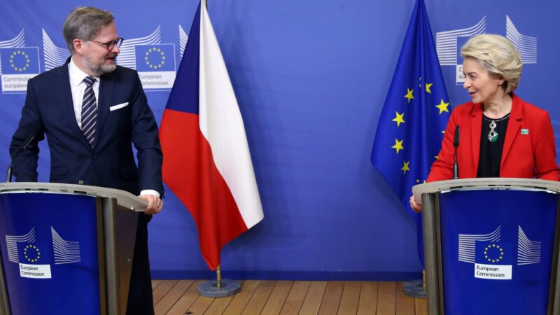 Von der Leyenová přislíbila Česku pomoc při přípravách na předsednictví