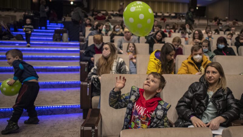 Zbraně pro Ukrajinu ve špatných rukách? I&nbsp;na to se připravme, shodli se v&nbsp;Praze ministři vnitra