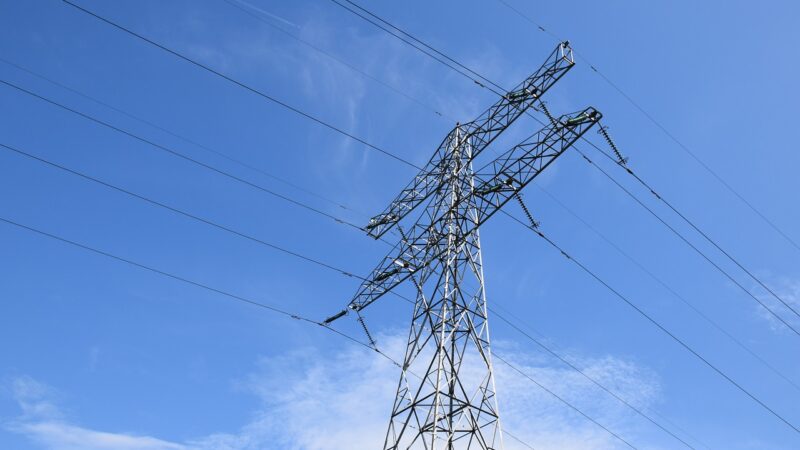 Blackout v&nbsp;Česku: Obnovitelné zdroje za výpadek nemohly, ujišťuje ministerstvo