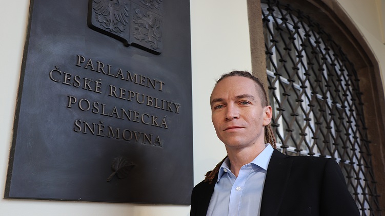 Piráti vyzvali Komisi, aby rozhodla o&nbsp;Babišově střetu zájmů