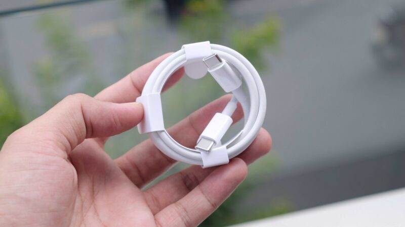 USB-C pro všechny. Europarlamentem prošla směrnice o&nbsp;sjednocených nabíječkách