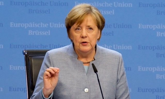 Hlavními body summitu budou migrace a&nbsp;obrana. Unie musí zbrojit, říkají politici