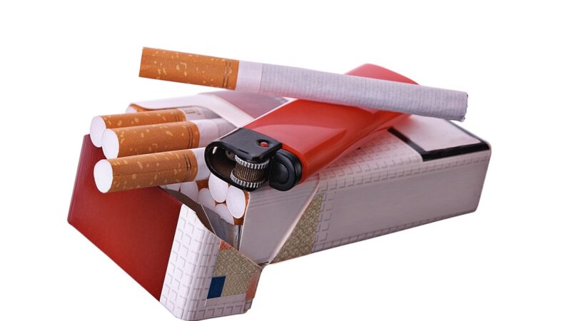 Kdo radí Komisi ohledně tabáku? Případ se dostal až k&nbsp;ombudsmance