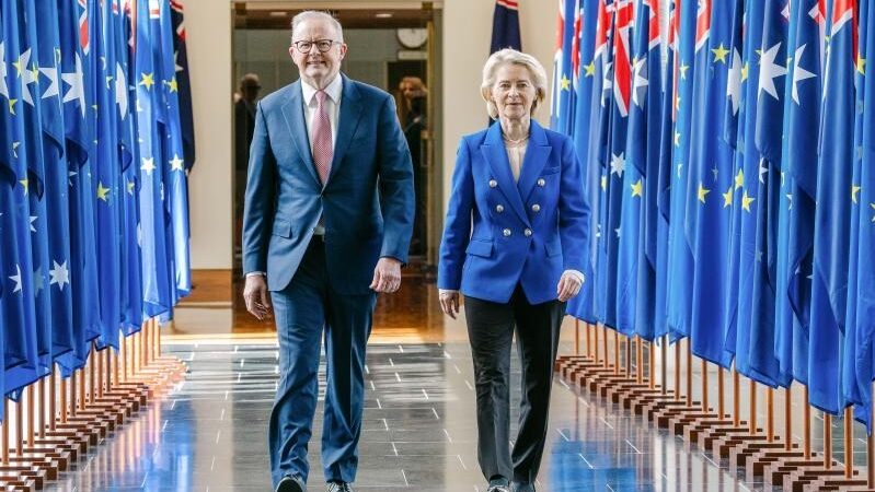 EU a Austrálie podepsaly obchodní dohodu i úmluvu o obranné spolupráci