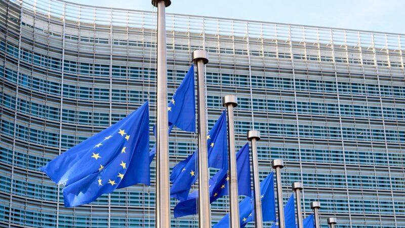 EK vyplatila Ukrajině 3,9 mld. eur z&nbsp;unijní půjčky, částka je určená pro drony
