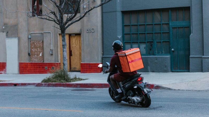 Kdo je zaměstnanec a&nbsp;kdo živnostník? Paskvil z&nbsp;pera belgického předsednictví podkopává jednotný trh