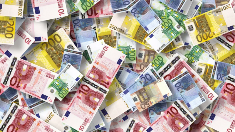 Národní plány obnovy: Peníze začínají proudit, zapojení regionů vázne