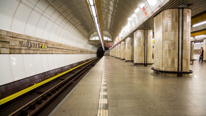 Do roku 2025 má být pražské MHD zcela bez bariér