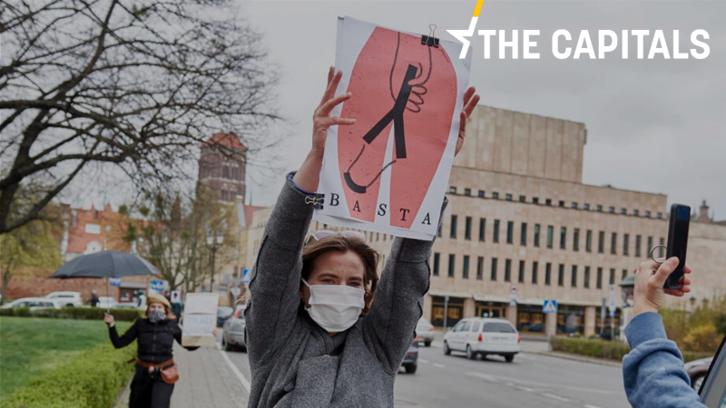 The Capitals: Slovensko kvůli pandemii koronaviru omezuje lékařské zákroky, včetně potratů